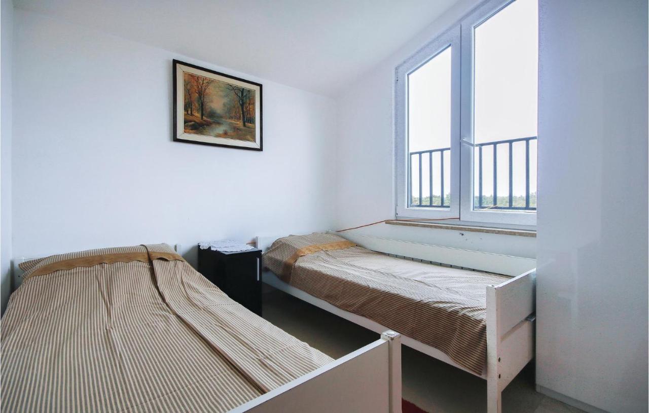 Cozy Apartment In Medulin With Kitchen 外观 照片